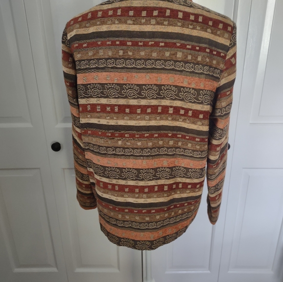 Jacket - Picture 2 of 4